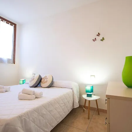 Sweet Holidays - Girasole - Oasi Relax Con Giardino E Bbq A Apartment Posada (Sardinia)